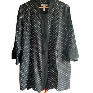MOONLIGHT Boutique Polka Dot Black White Top Size MEDIUM
